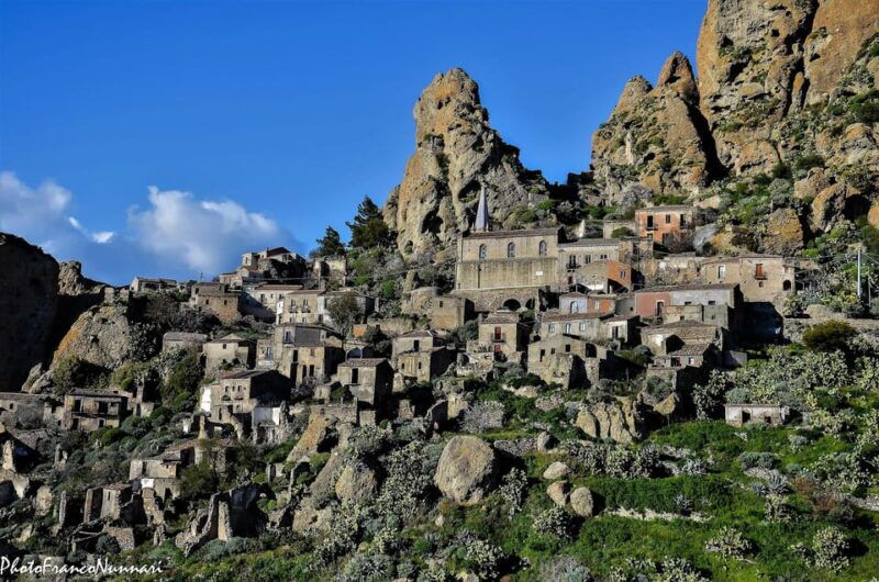 from-reggio-and-scilla-pentedattilo-bova-grecanic-villages