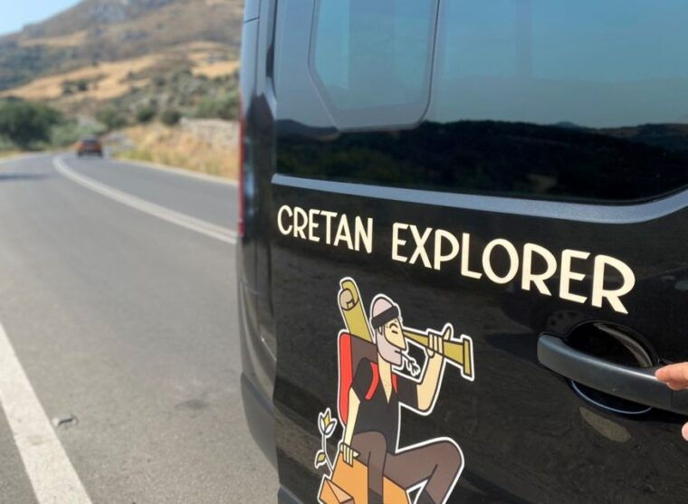 from-rethymno-river-trekking-trip-at-kourtaliotiko-gorge