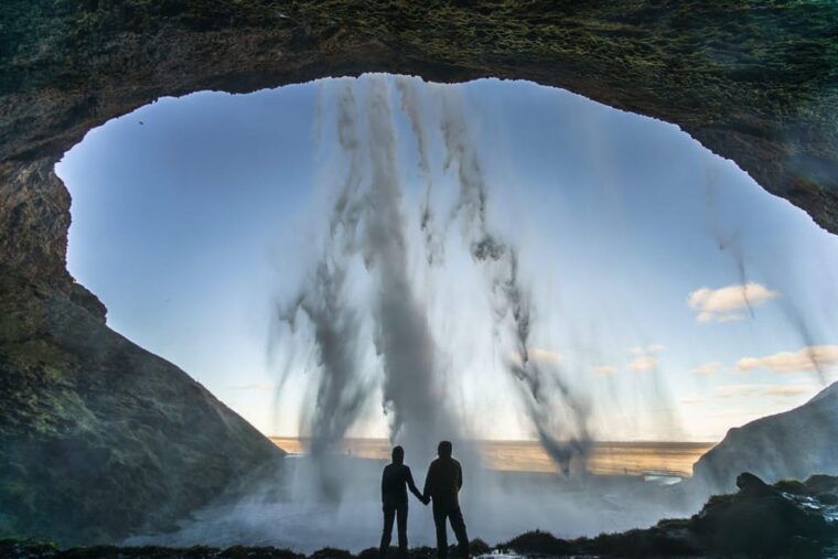 from-reykjavik-best-of-iceland-6-day-stopover-tour