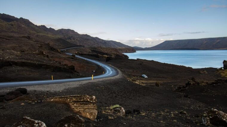 from-reykjavik-blue-lagoon-and-reykjanes-peninsula-tour