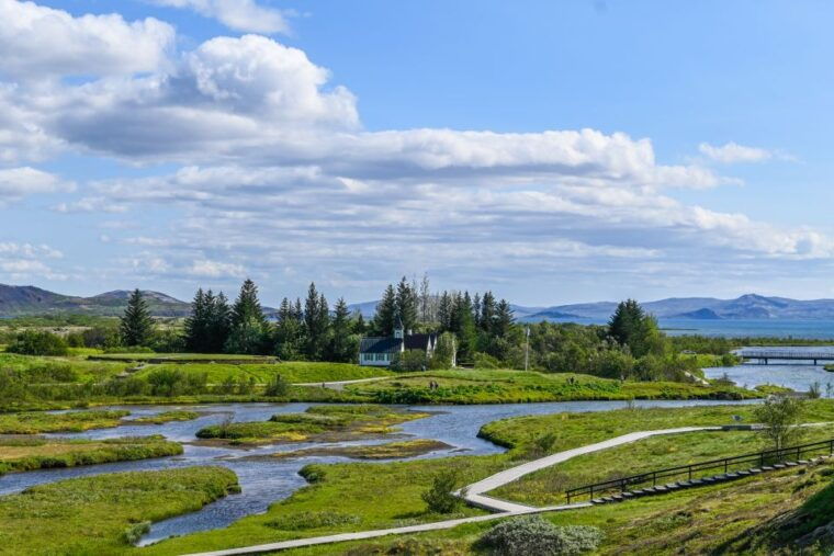 from-reykjavik-full-day-golden-circle-horse-riding-tour