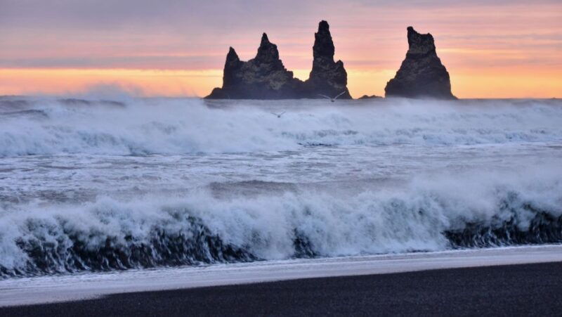 from-reykjavik-glacier-lagoon-and-northern-lights-tour