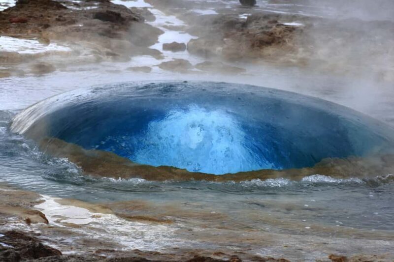 From Reykjavik: Golden Circle & Blue Lagoon Private Day Tour - Key Points