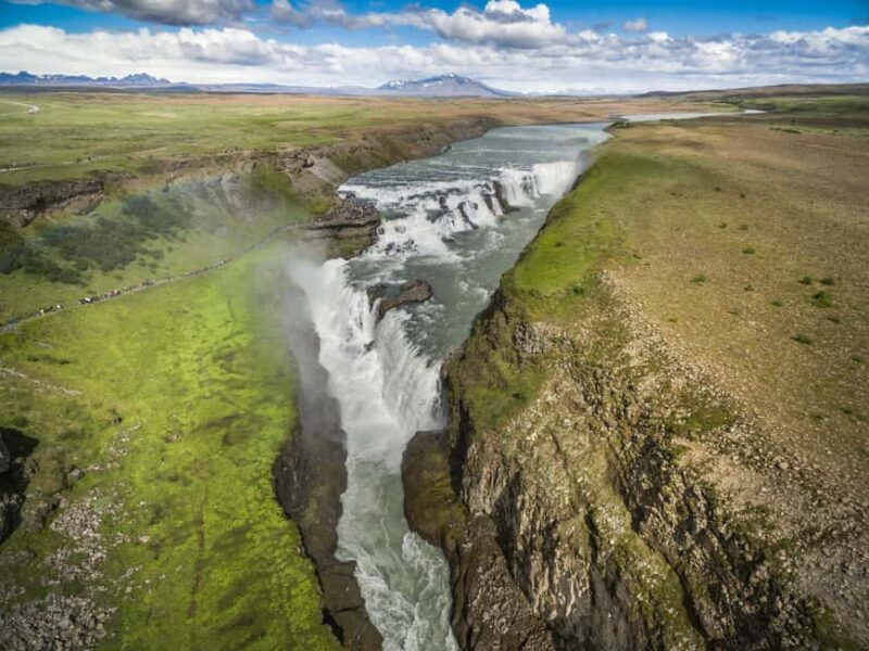 From Reykjavik: Golden Circle & Secret Lagoon Day Tour - Key Points