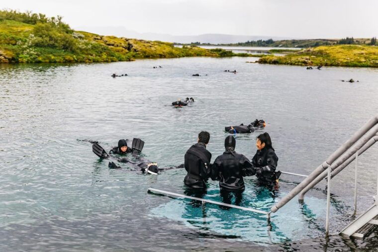 from-reykjavik-golden-circle-tour-and-silfra-snorkeling