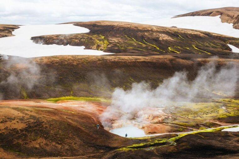 from-reykjavik-landmannalaugar-day-hike