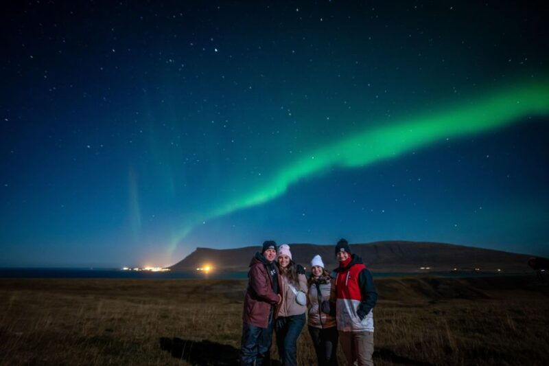 from-reykjavik-new-years-eve-northern-lights-tour