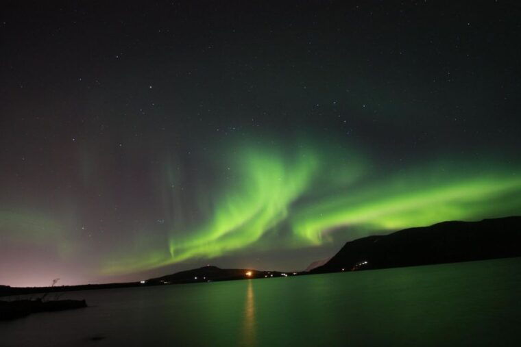 from-reykjavik-northern-lights-hunt-super-jeep-tour