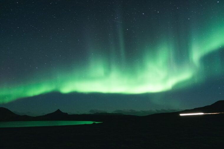from-reykjavik-northern-lights-sightseeing-cruise