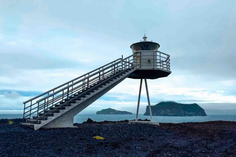 from-reykjavik-puffin-and-volcano-tour-in-westman-islands