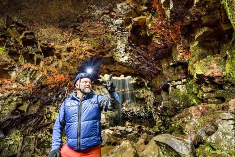 from-reykjavik-raufarholshellir-lava-tunnel-by-bus