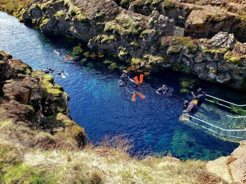 from-reykjavik-silfra-snorkeling-with-free-photos