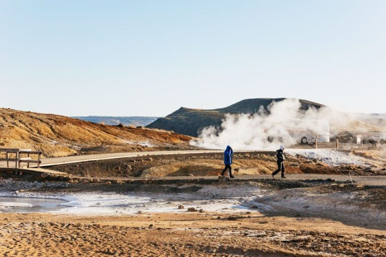 from-reykjavik-volcanoes-and-blue-lagoon-day-trip