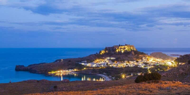 from-rhodes-city-evening-bus-trip-to-lindos
