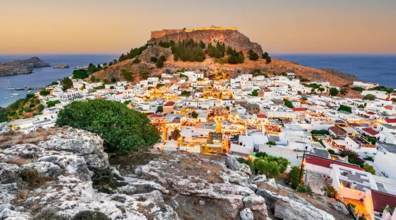 from-rhodes-city-evening-bus-trip-to-lindos