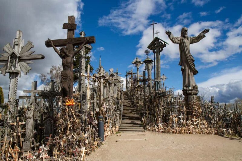 From Riga: Hill of Crosses & Jelgava Highlights - An In-Depth Look at the Tour Experience