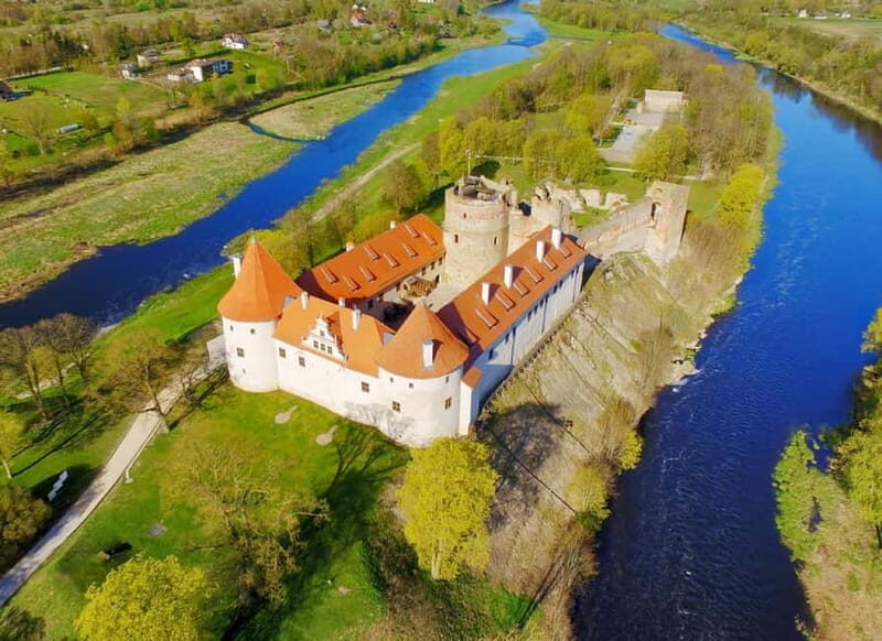 From Riga : Rundale palace and Bauska castle tour and back. - A Practical Look at the Rundale Palace and Bauska Castle Tour from Riga