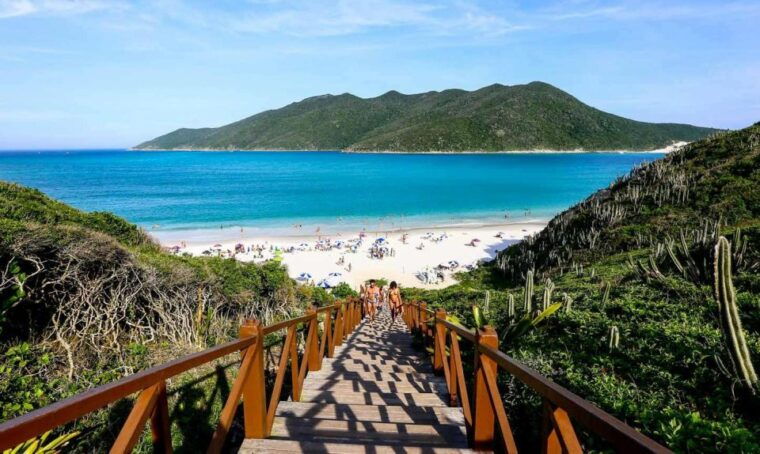 from-rio-de-janeiro-arraial-do-cabo-island-day-trip