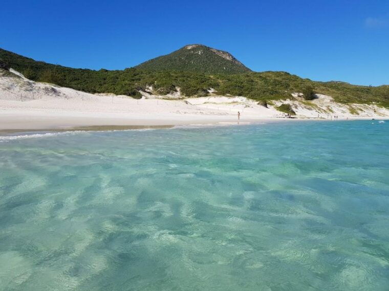 from-rio-de-janeiro-arraial-do-cabo-island-day-trip