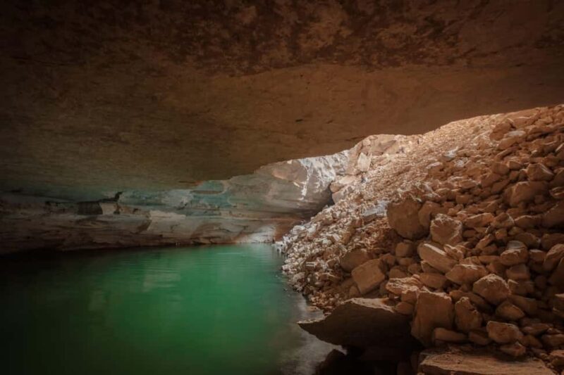 From Riyadh: Heet Cave & Red Sand dunes - What To Expect and Practical Details