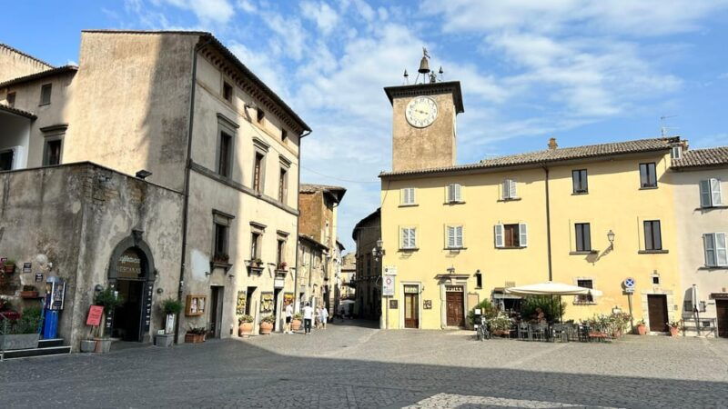 from-rome-explore-assisi-orvieto-and-civita-di-bagnoregio