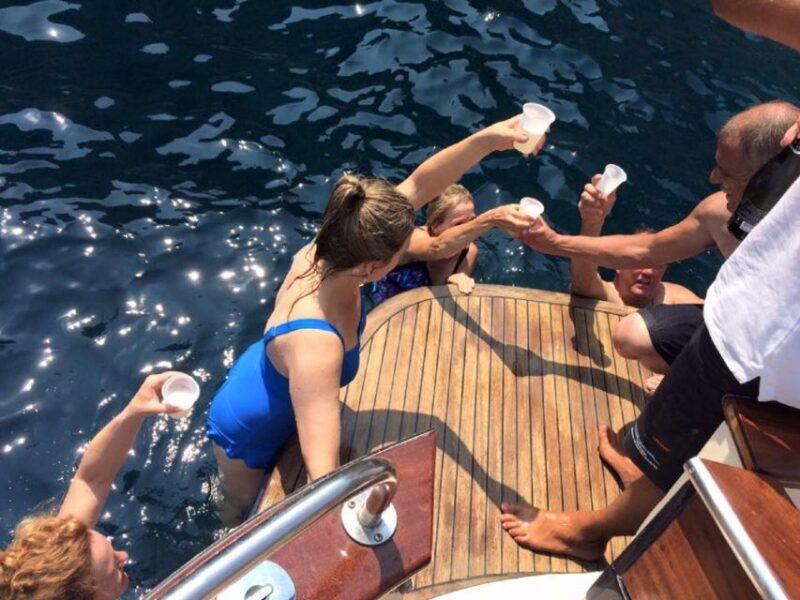 from-rome-high-speed-train-transfer-and-boat-tour-of-capri