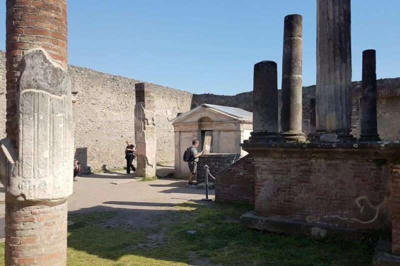 from-rome-pompeii-naples-small-group-day-tour-with-lunch