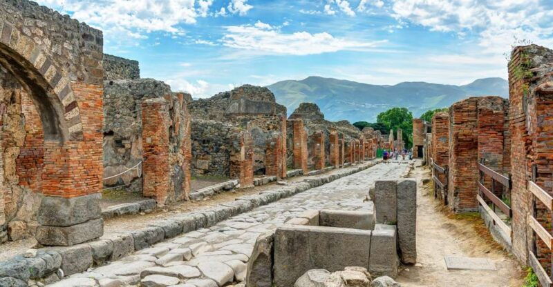 from-rome-pompeii-positano-and-amalfi-full-day-tour