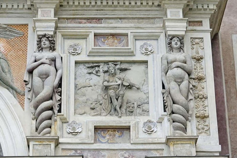 From Rome: Private Tour of Villa d'Este & Hadrians Villa - Lunch Break and Local Flavors