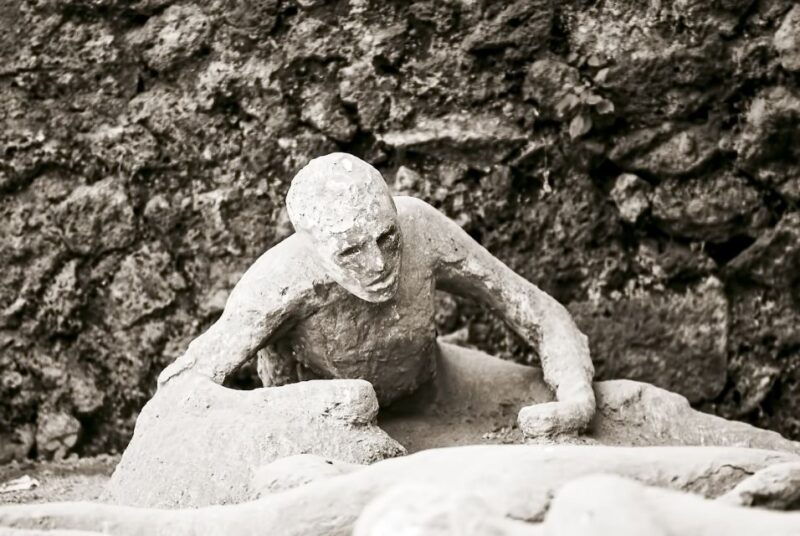 from-rome-small-group-skip-the-line-pompeii-tour