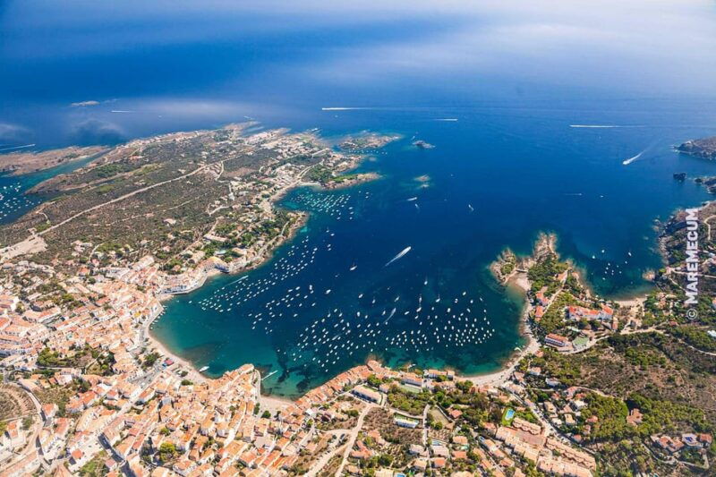 from-roses-boat-trip-and-visit-cadaques-all-day