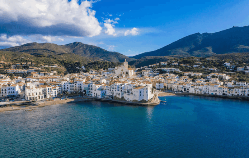 from-roses-cadaques-catalonian-coast-boat-tour