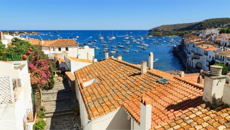 from-roses-cadaques-catalonian-coast-boat-tour