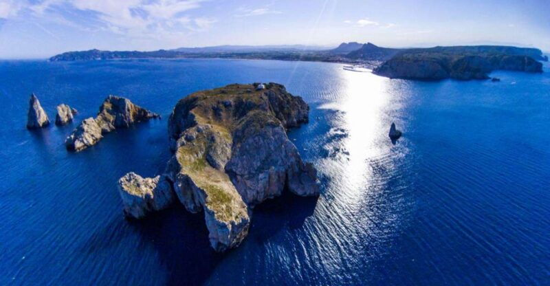 from-roses-medes-islands-boat-tour-with-el-estartit-visit