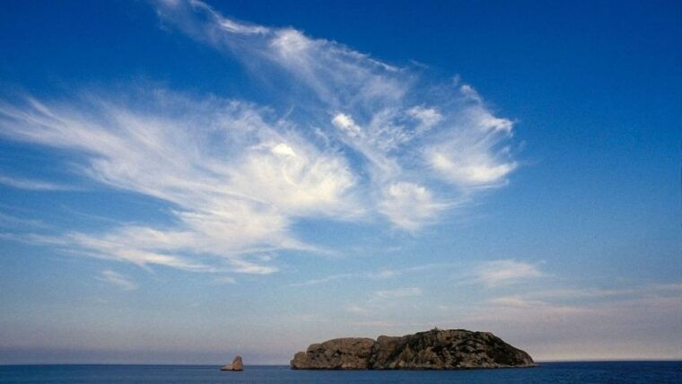 from-roses-medes-islands-boat-tour-with-el-estartit-visit
