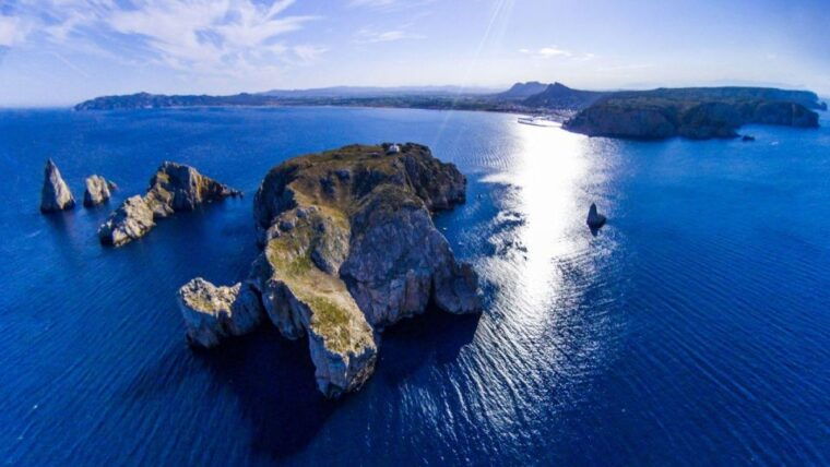 from-roses-medes-islands-boat-tour-with-el-estartit-visit