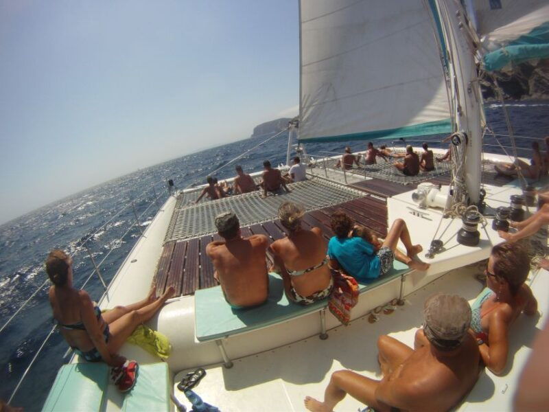from-roses-sailing-catamaran-cruise-to-medes-islands