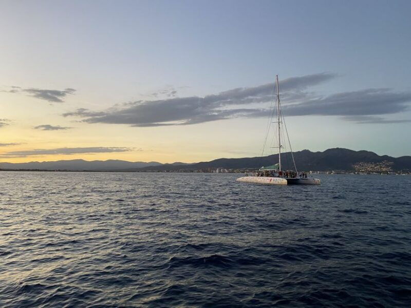 from-roses-sunset-catamaran-cruise