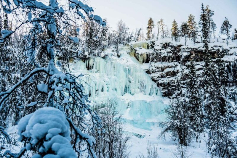 from-rovaniemi-frozen-waterfalls-of-korouoma-full-day-tour