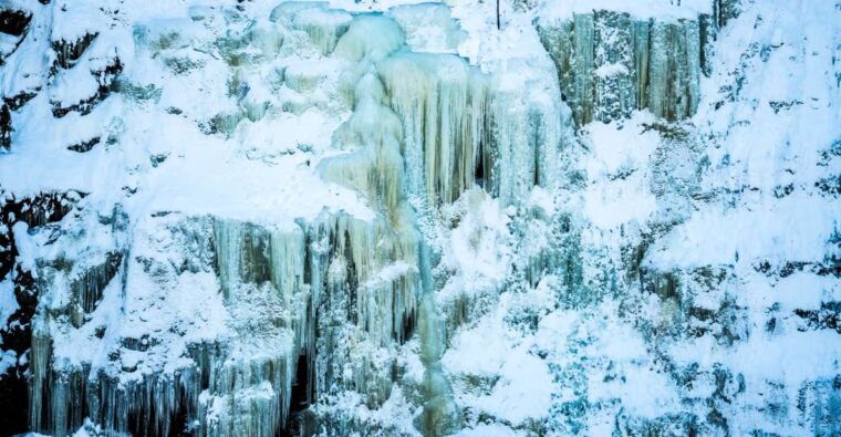 from-rovaniemi-frozen-waterfalls-of-korouoma-full-day-tour