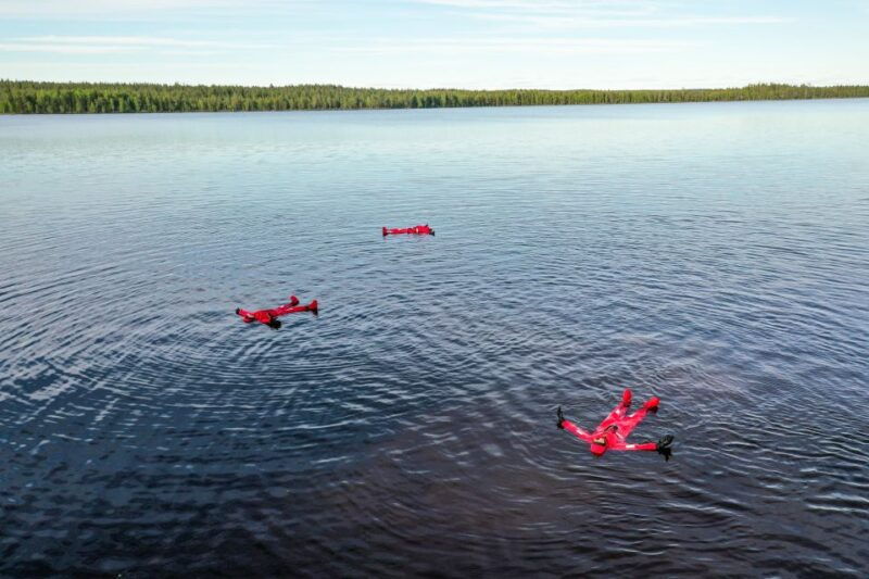 from-rovaniemi-midnight-sun-forest-lake-float