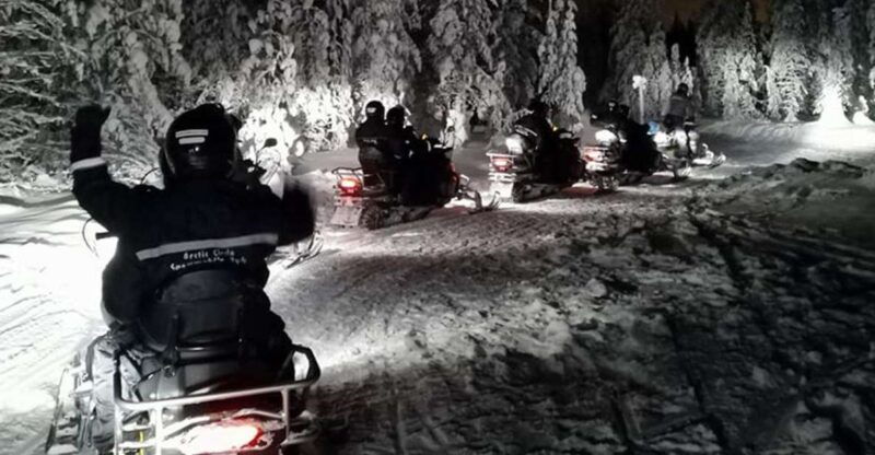 from-rovaniemi-night-snowmobile-safari