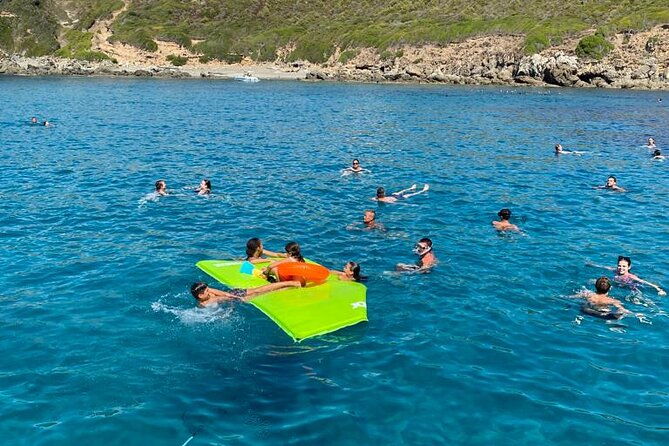 from-sagone-cargese-scandola-calanques-piana-girolata-snorkeling