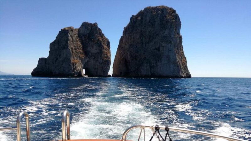from-salerno-small-group-boat-tour-of-capri