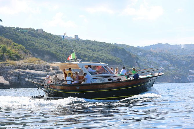 from-salerno-small-group-li-galli-islands-and-capri-boat-tour-2