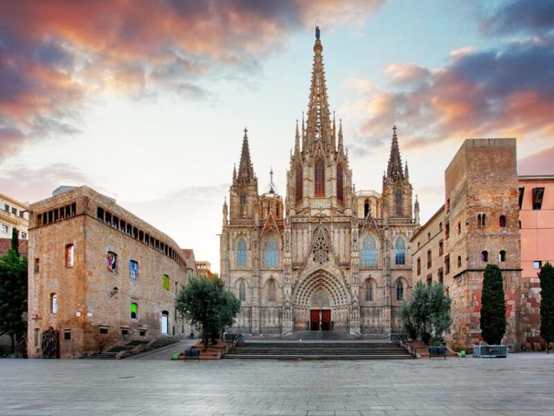 from-salou-montserrat-monastery-and-4-hours-in-barcelona