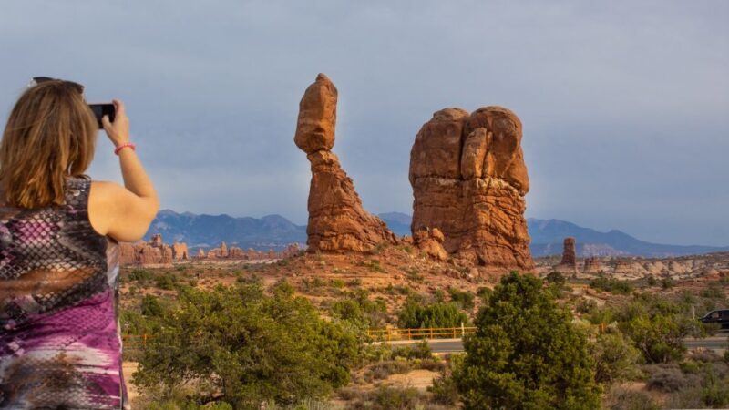 From Salt Lake City: Private Tour of Arches National Park - Practical Tips for Making the Most of Your Day