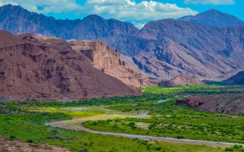 from-salta-full-day-excursions-through-cafayate-and-cachi