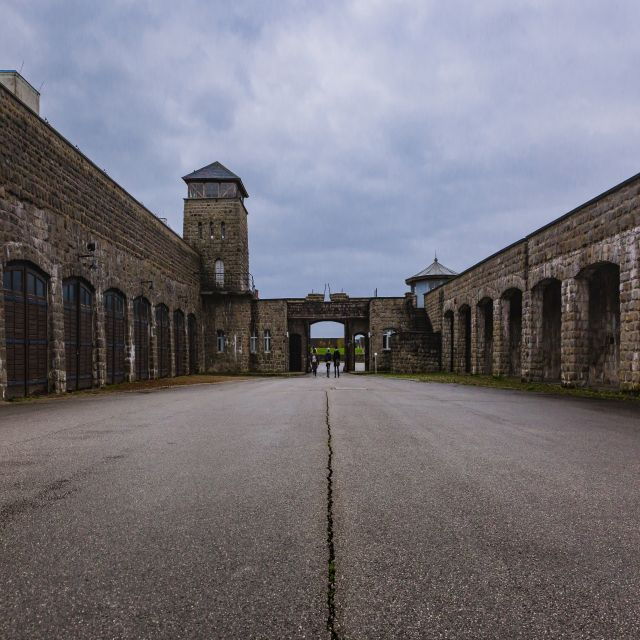 from-salzburg-dachau-concentration-camp-private-tour-by-car