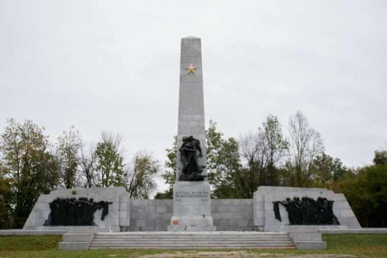from-salzburg-dachau-concentration-camp-private-tour-by-car